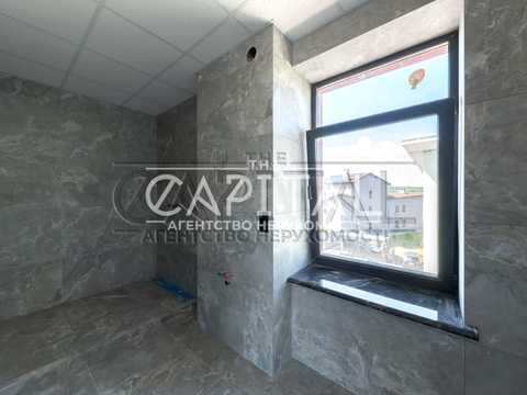 комерційна за адресою Передова вул., 3