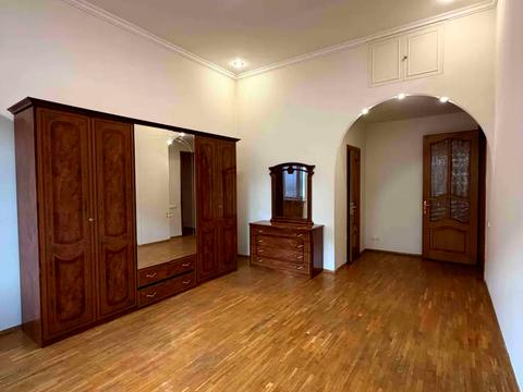 квартира за адресою Михайлівська вул., 18-А