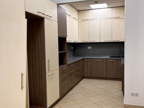 коммерческая по адресу Жилянская ул., 110