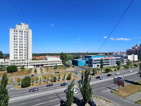 квартира по адресу Владимира Ивасюка просп. (Героїв Сталінграду), 15
