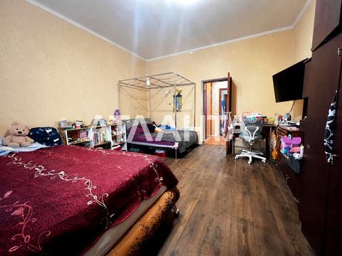 квартира за адресою Озерна вул., 7