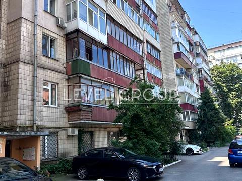 комерційна за адресою Іпсилантіївський пров. (Аїстова вул.), 3
