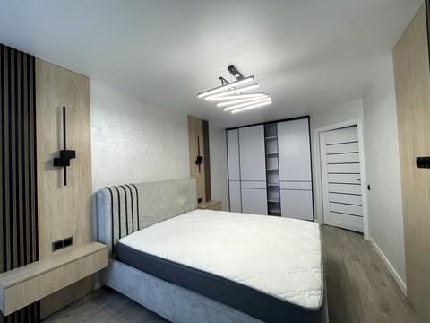 квартира за адресою Злуки просп., 45-Б