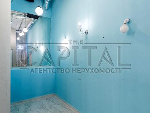 комерційна за адресою Глибочицька вул., 25/15