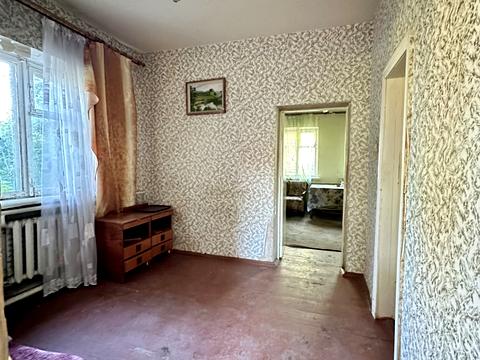 будинок за адресою Центрова