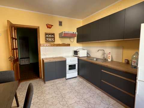 квартира за адресою Лариси Руденко вул., 21