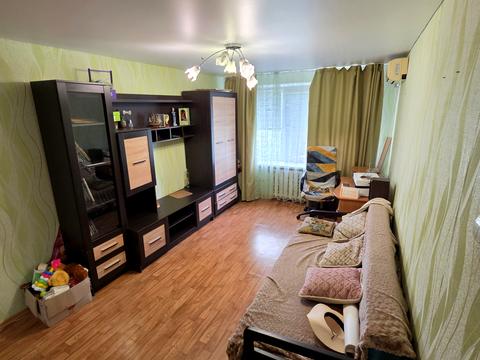 квартира за адресою Космонавтів вул., 77-А