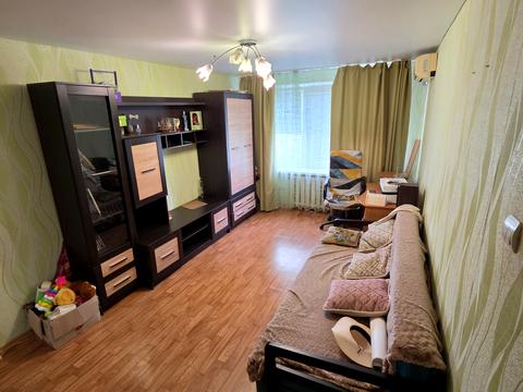 квартира за адресою Космонавтів вул., 77-А