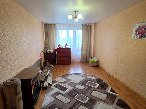 квартира за адресою Космонавтів вул., 77-А