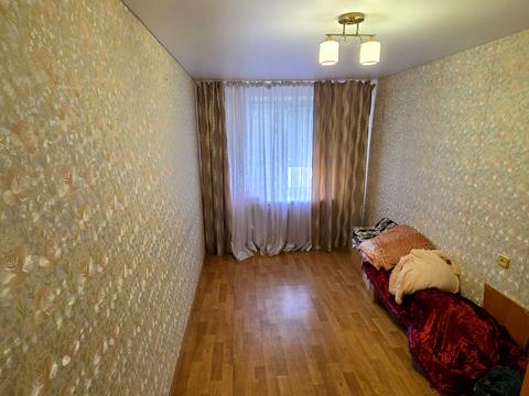 квартира за адресою Космонавтів вул., 77-А