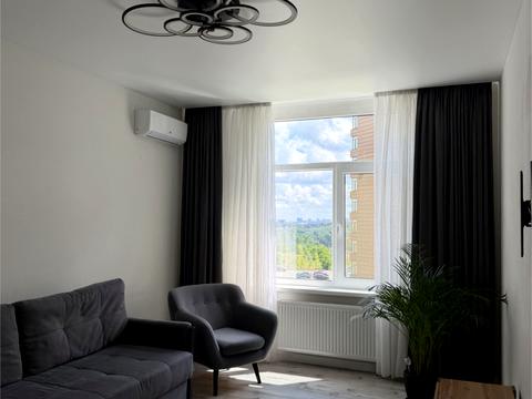 квартира за адресою Практична вул., 8