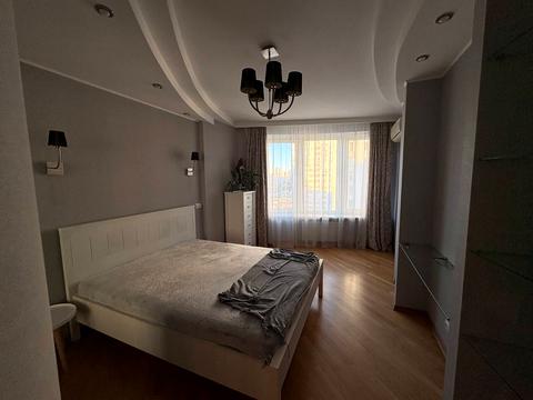 квартира за адресою Дніпровська набережна вул., 26-Б