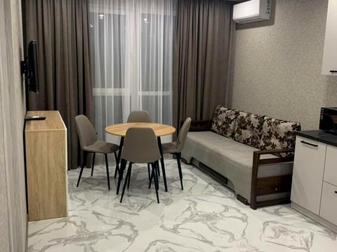 квартира по адресу Ревуцкого ул., 40-В