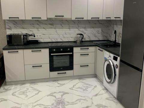 квартира по адресу Ревуцкого ул., 40-В