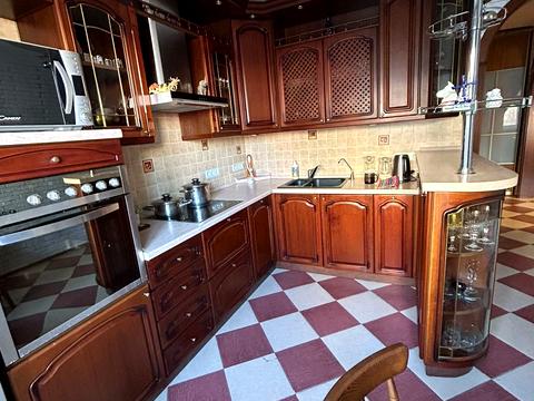 квартира по адресу Федора Эрнста ул., 8