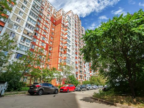 квартира по адресу Червоной Калины просп. (Владимира Маяковского), 52