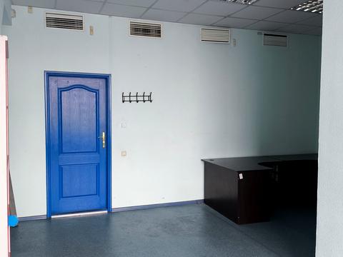 комерційна за адресою Київ, Вацлава Гавела бульв. (Івана Лепсе), 4