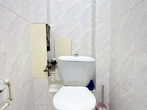 квартира за адресою Анни Ахматової вул., 8