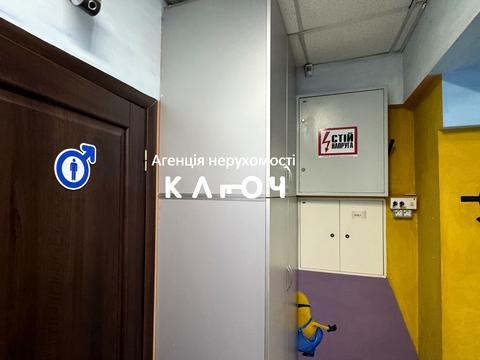 коммерческая по адресу Героев Украины ул. (Героїв Сталінграду), 12б
