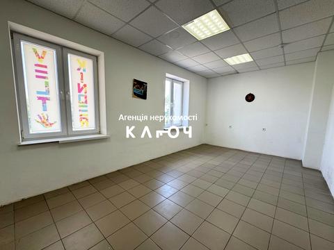 коммерческая по адресу Героев Украины ул. (Героїв Сталінграду), 12б