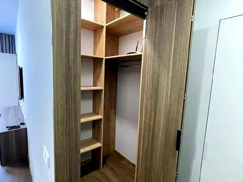 квартира по адресу Днепровская набережная ул., 18-А