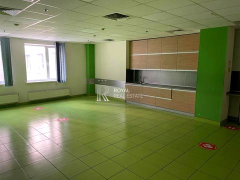 комерційна за адресою Фізкультури вул., 28