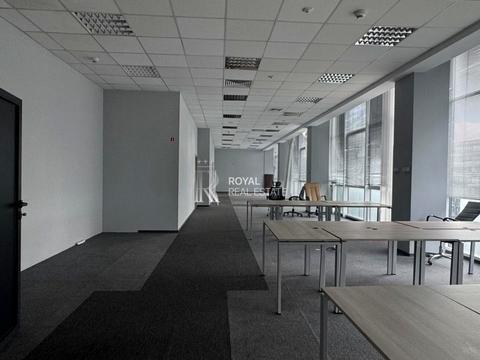 коммерческая по адресу Соломенская ул., 11