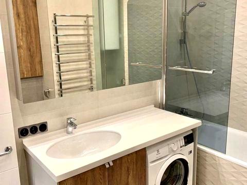 квартира за адресою Євгена Коновальця вул. (Щорса), 36-В