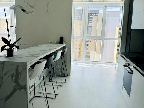 квартира за адресою Академіка Сахарова вул., 16