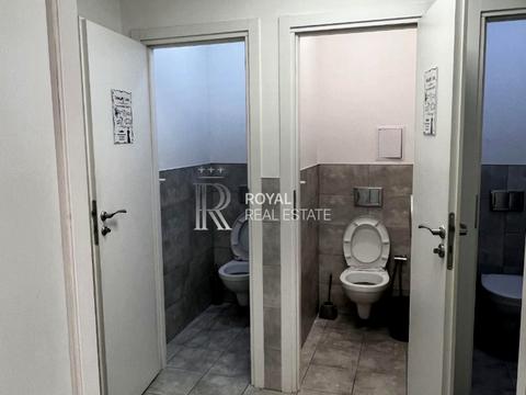 комерційна за адресою Фізкультури вул., 28
