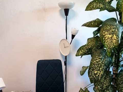 1871059231540481