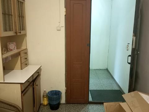 комерційна за адресою Бугаївська вул., 37