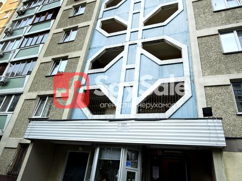 коммерческая по адресу Драгоманова ул., 14