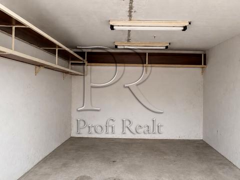 паркомісце за адресою Радунська вул., 3