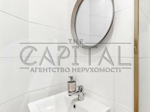 коммерческая по адресу Миколи Соловцова ул., 2А