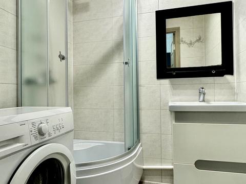 квартира за адресою 24 Серпня вул., 3