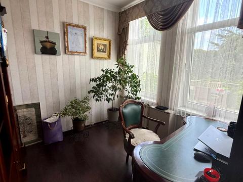 будинок за адресою с. Олександрівка, захисників України, 23