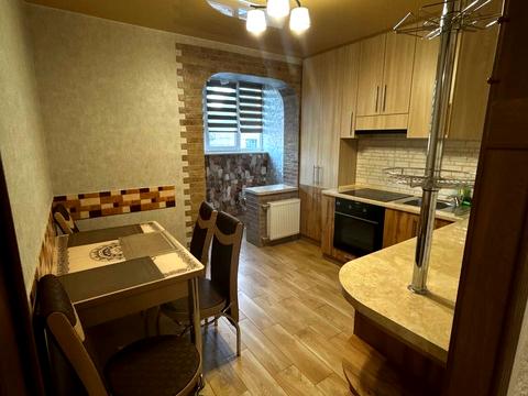 квартира за адресою смт. Коцюбинське, Доківська вул., 10, к8