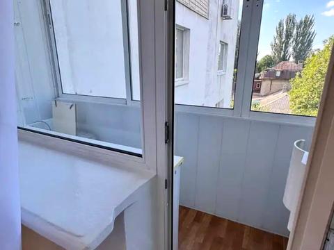 квартира за адресою Писаржевського вул., 8-А