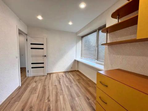 квартира за адресою Писаржевського вул., 8-А