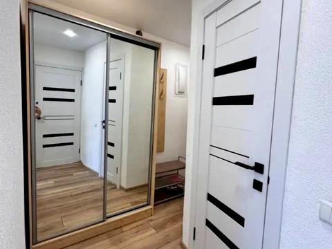 квартира за адресою Писаржевського вул., 8-А