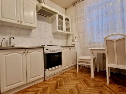 квартира за адресою Дарницька вул., 9