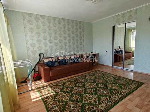 квартира по адресу Защитников Украины пл., 1