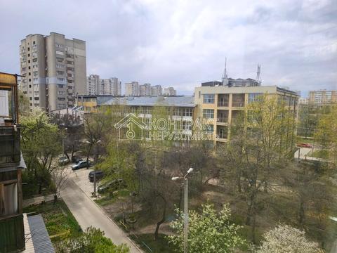 квартира за адресою Петра Григоренка просп. (Маршала Жукова), 41