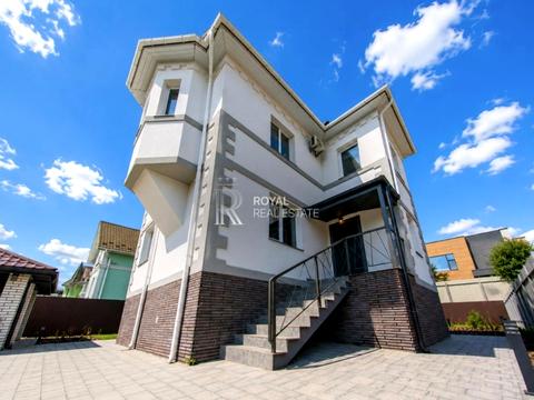 будинок за адресою Ганни Арендт вул.