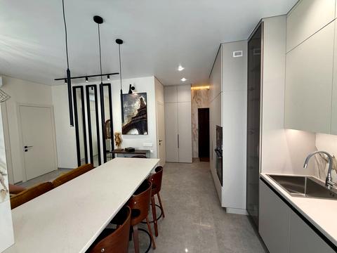 квартира за адресою Зоряний бульв., 1м