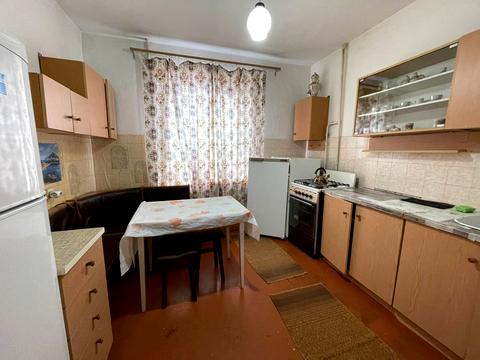 квартира за адресою Рівне, Кулика і Гудачека вул. (Макарова), 8