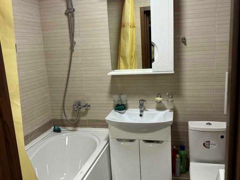 квартира за адресою Боровиковського бульв., 3