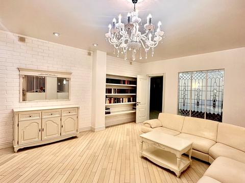 квартира за адресою Данилевського вул., 42
