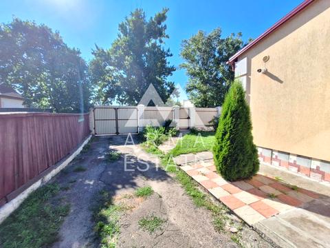 дом по адресу Декабристов просп. (Декабристів), 74